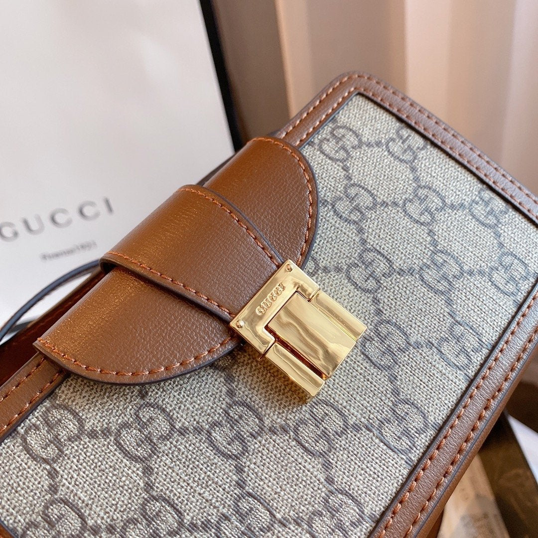 Designer Handbags GI 272
