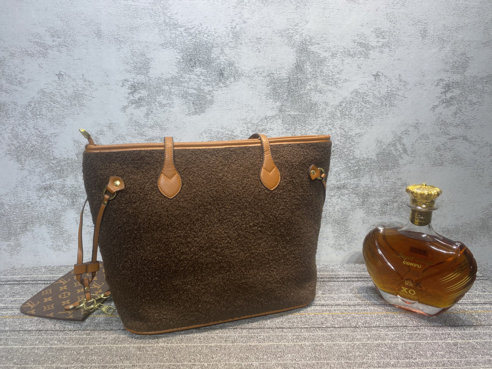 Holiday Bag Lou Bags 070
