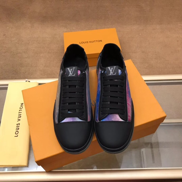 PT - High Quality Luv Sneaker 044