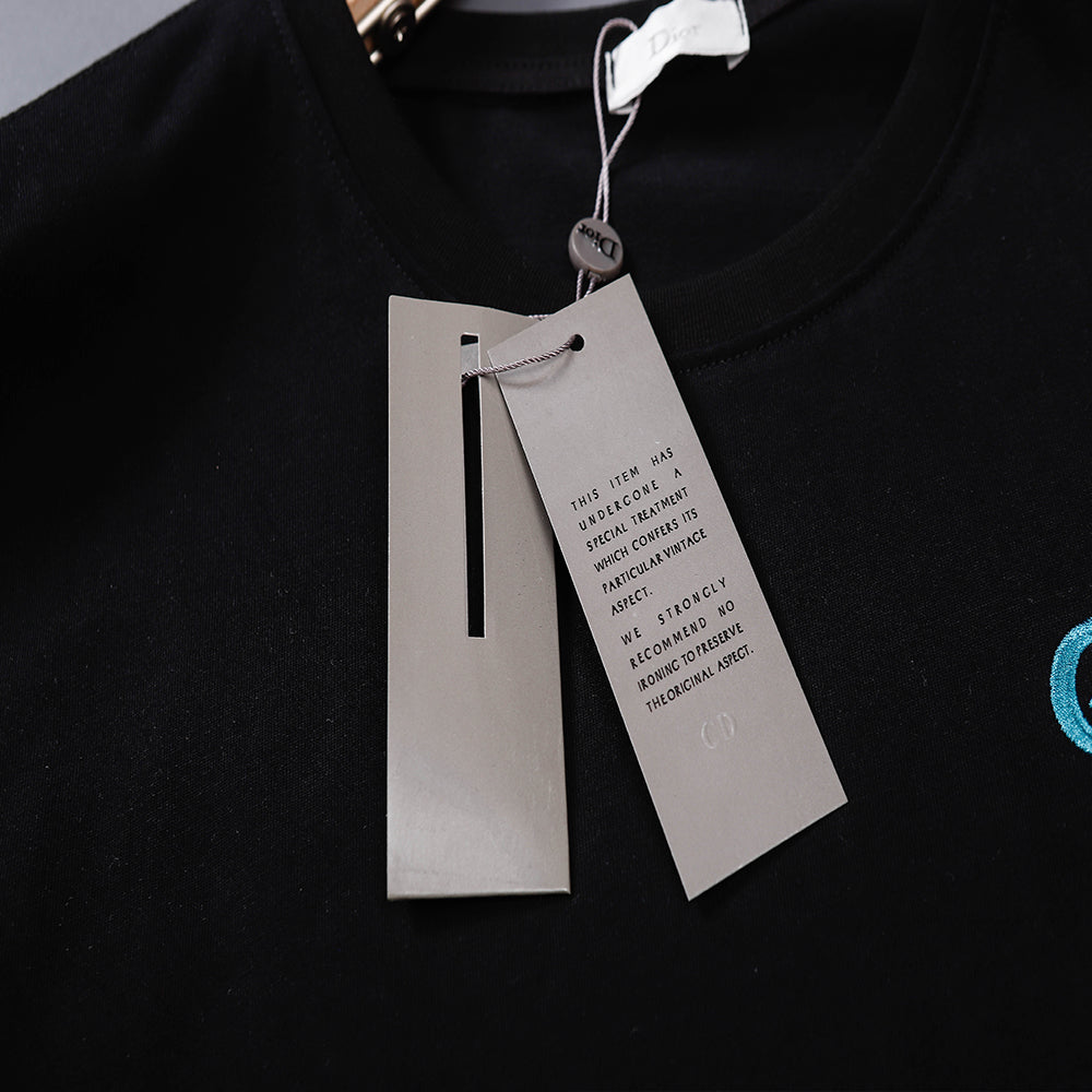 Luxury DR T-shirt 024