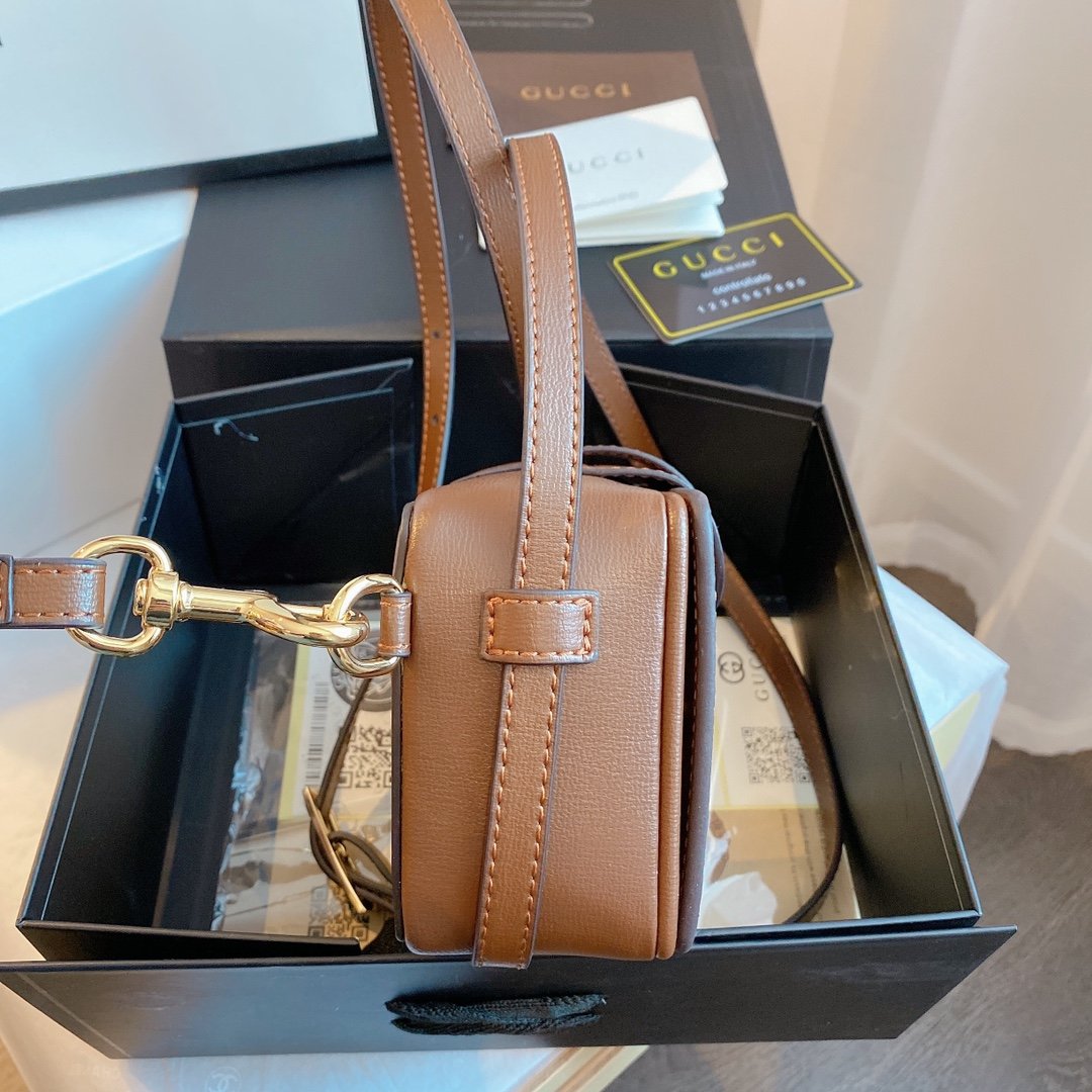 Designer Handbags GI 272