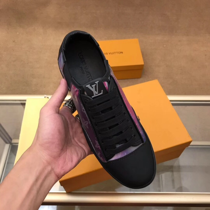 PT - High Quality Luv Sneaker 044