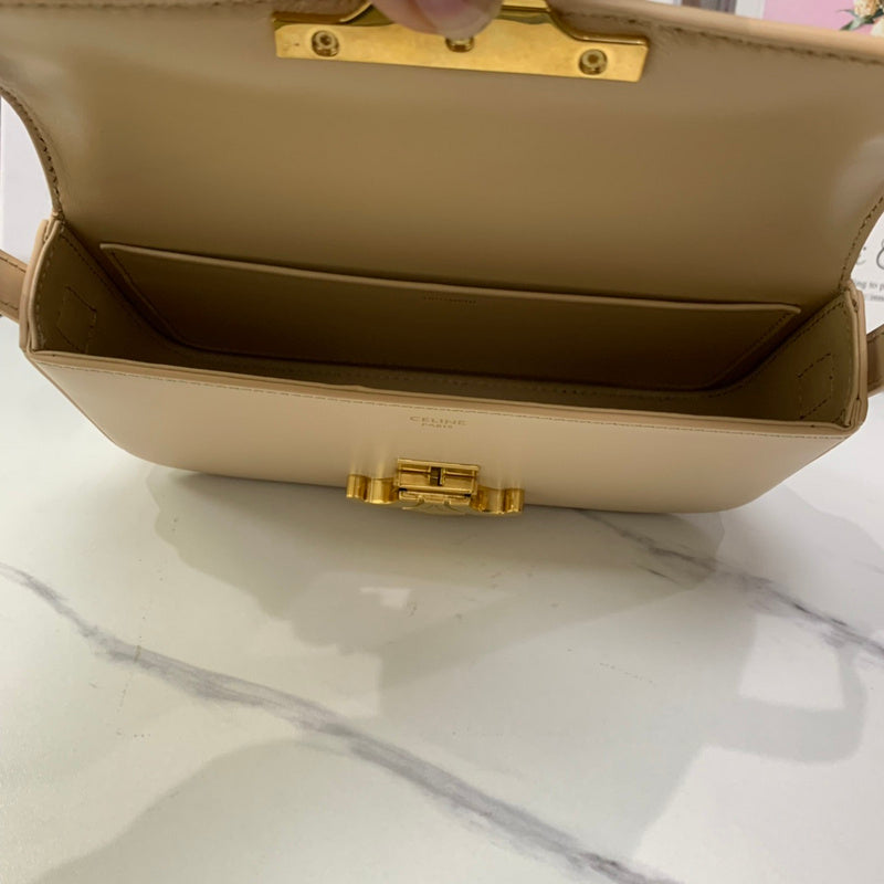 PT - COL Bags - 896