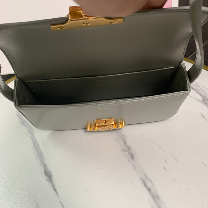 PT - COL Bags - 886
