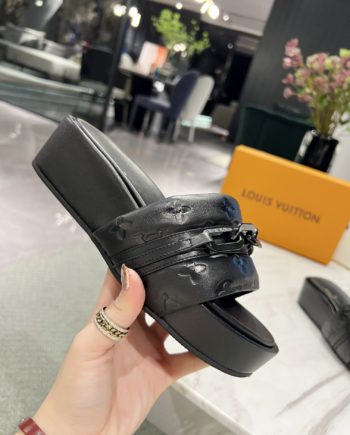 LUV Jumbo Flatform Mule Black For Women LV