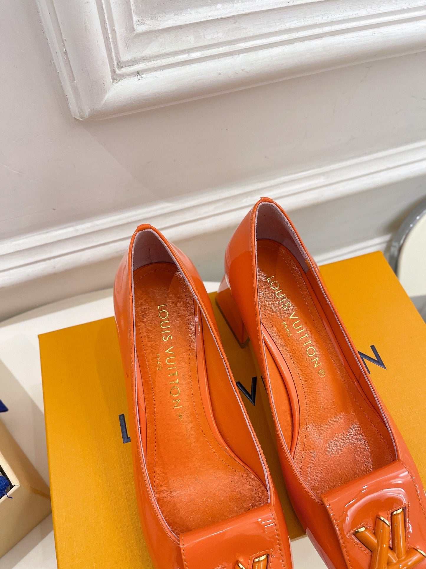 High Quality LUV High Heel Shoes 034