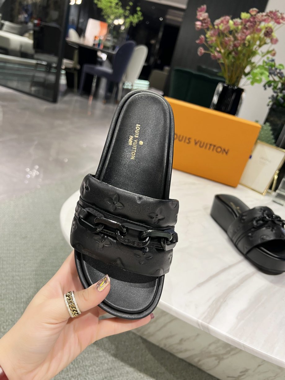 LUV Jumbo Flatform Mule Black For Women LV