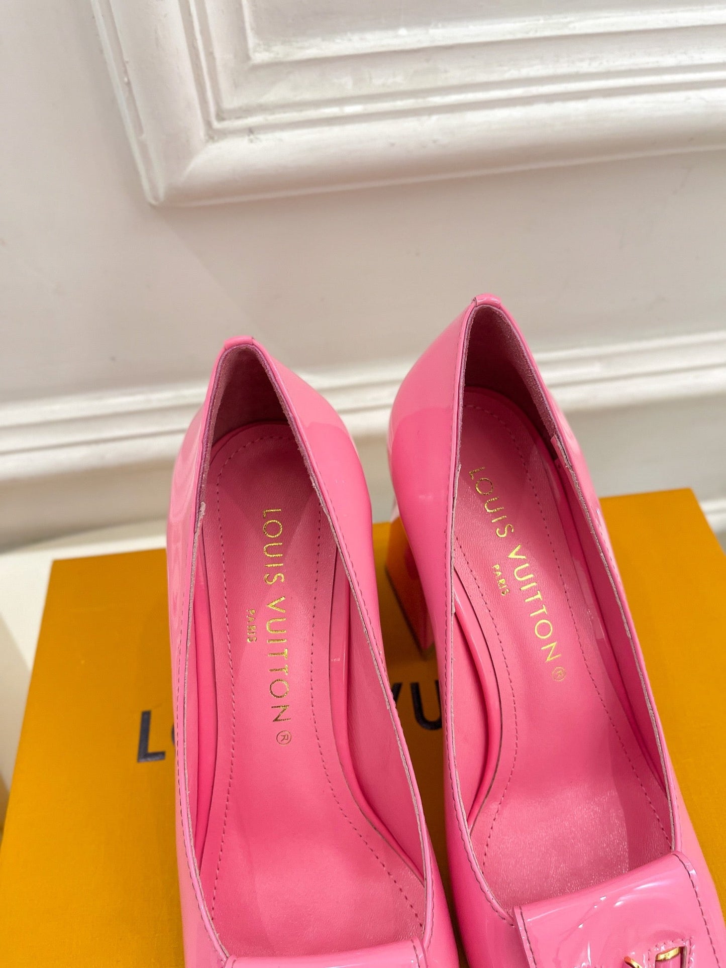 High Quality LUV High Heel Shoes 009