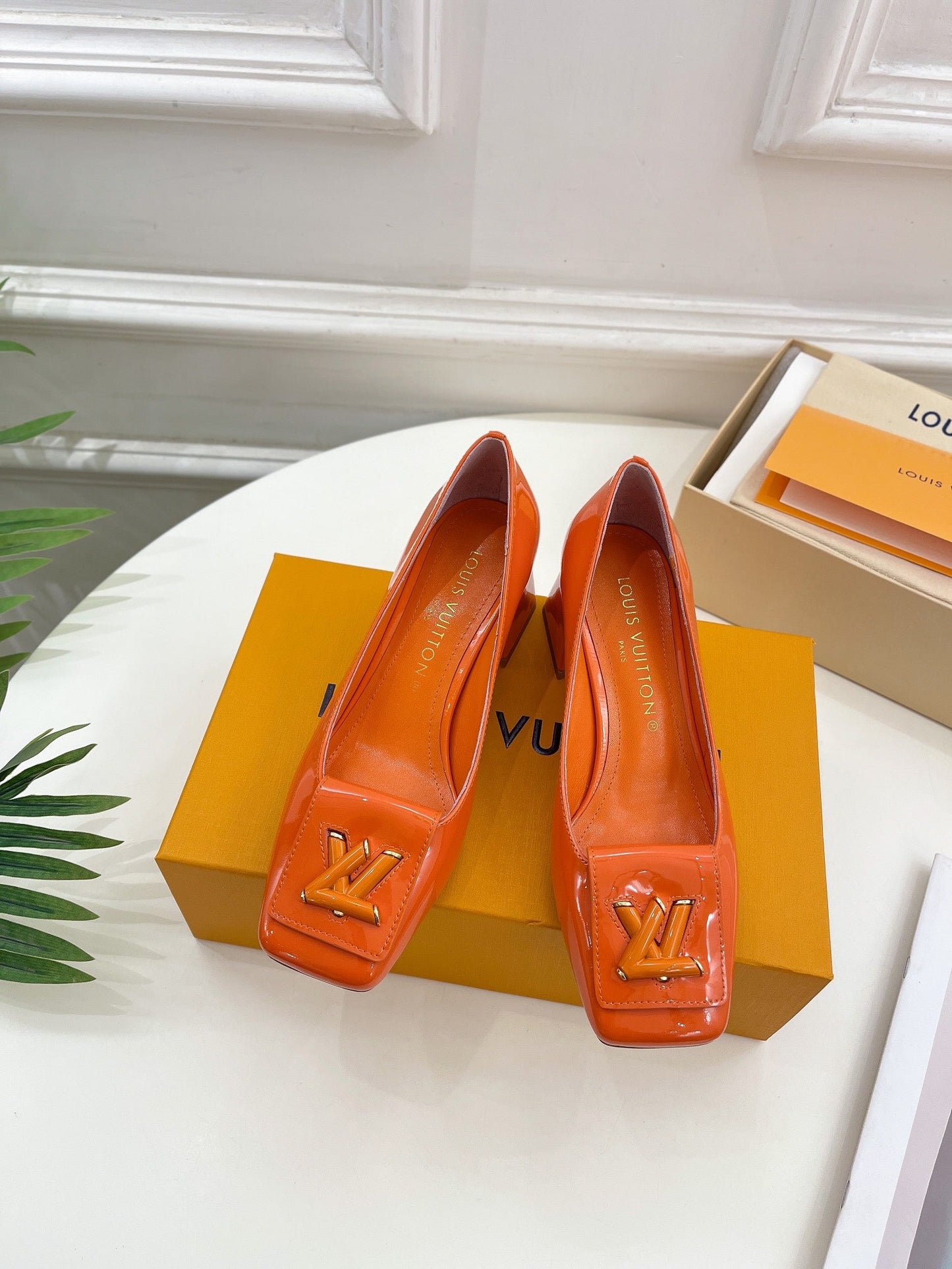High Quality LUV High Heel Shoes 034