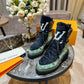 High Quality  LUV BOOTS 046