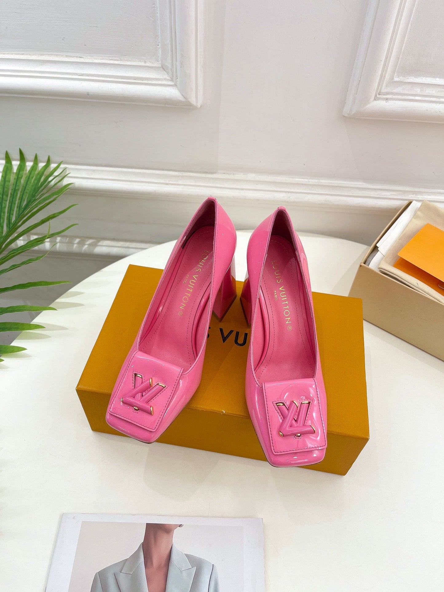 High Quality LUV High Heel Shoes 009