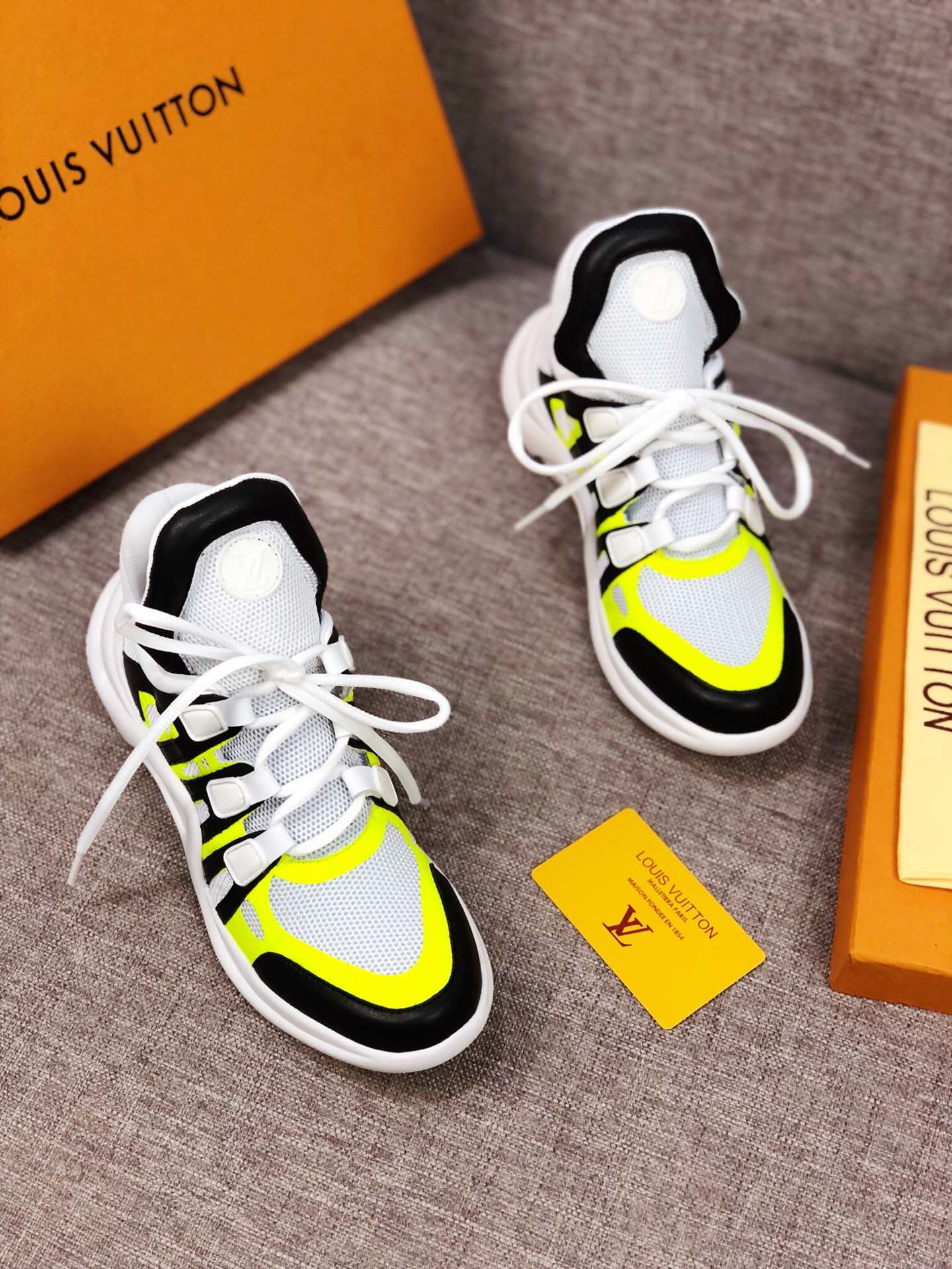 PT - LUV Archlight Black White Yellow Sneaker
