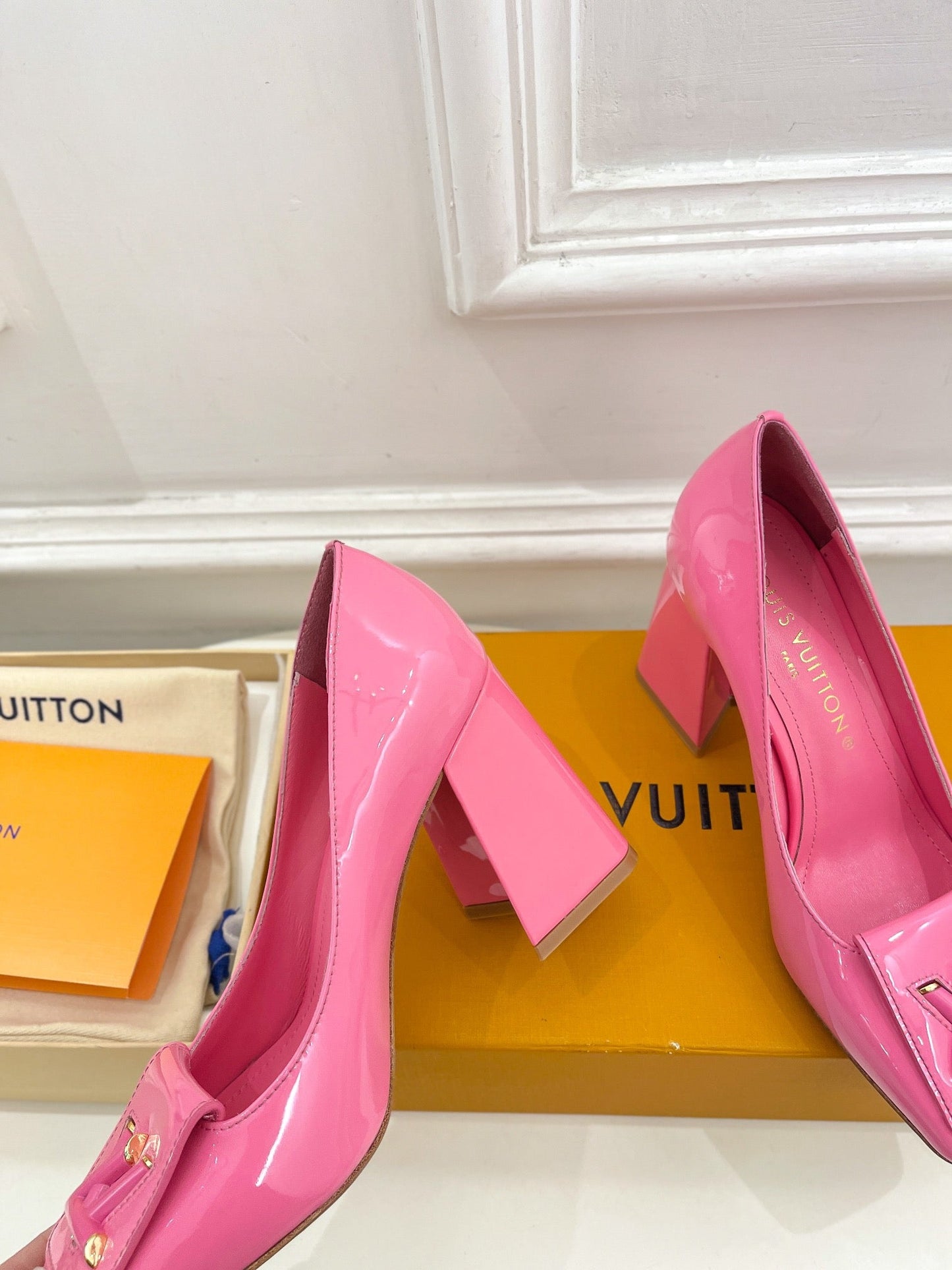 High Quality LUV High Heel Shoes 009