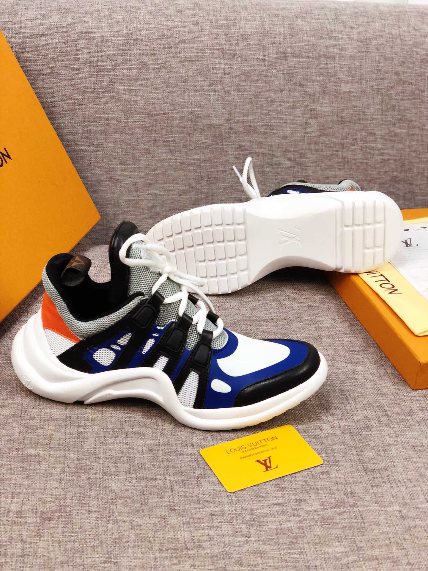 PT - LUV Archlight Blue White Black Sneaker