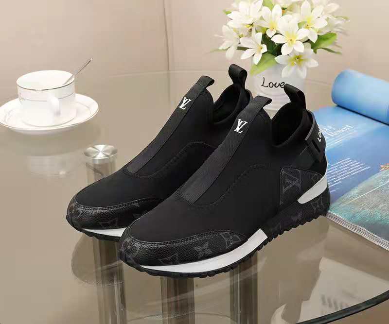 PT - High Quality Luv Sneaker 076