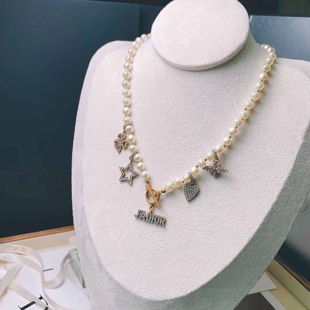 PT - Holiday Necklace DIR011