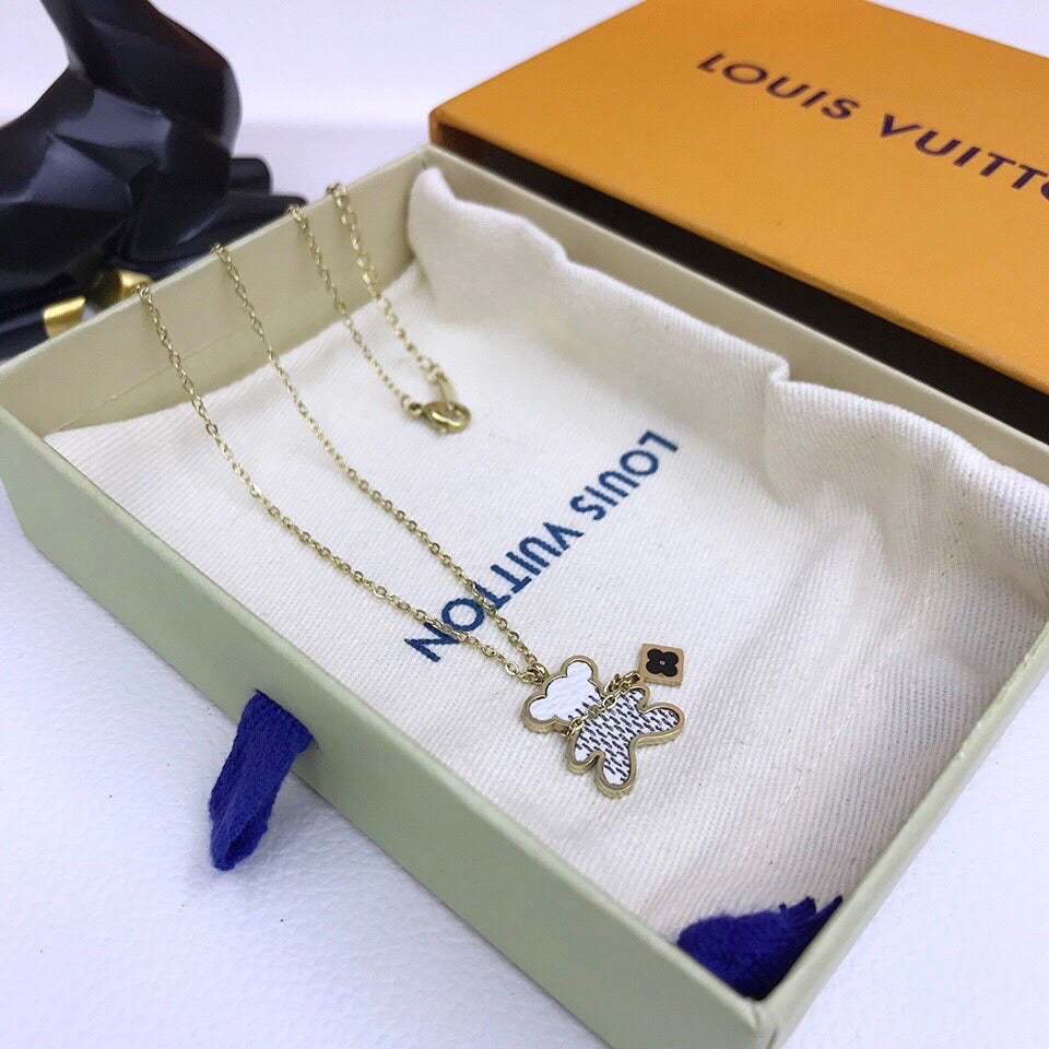 PT - Holiday Necklace LUV009