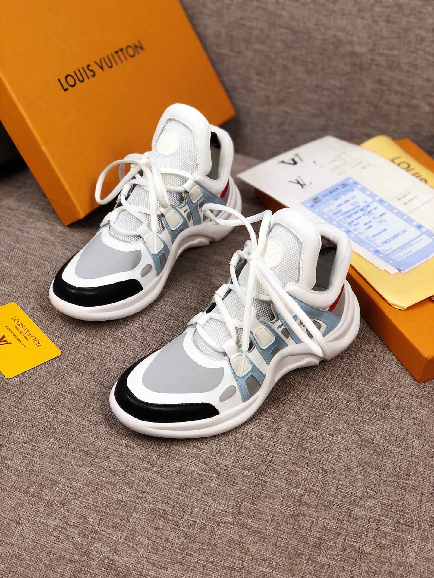 PT - LUV Archlight White Black Sneaker