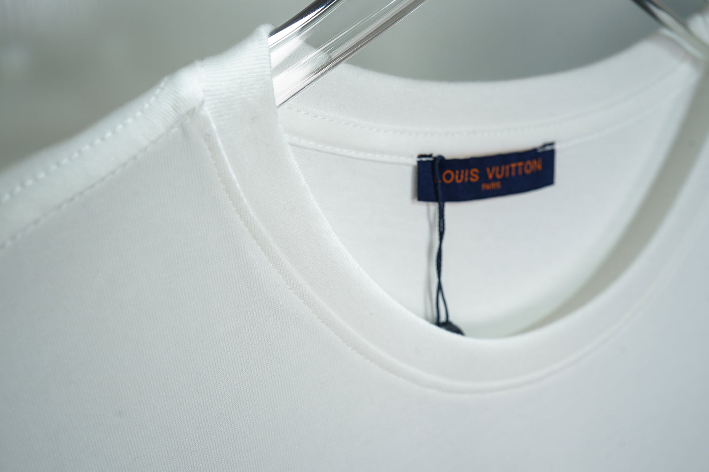 Luxury LN T-Shirt 019