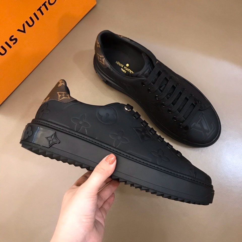 PT - LUV Casual Slip Black Sneaker
