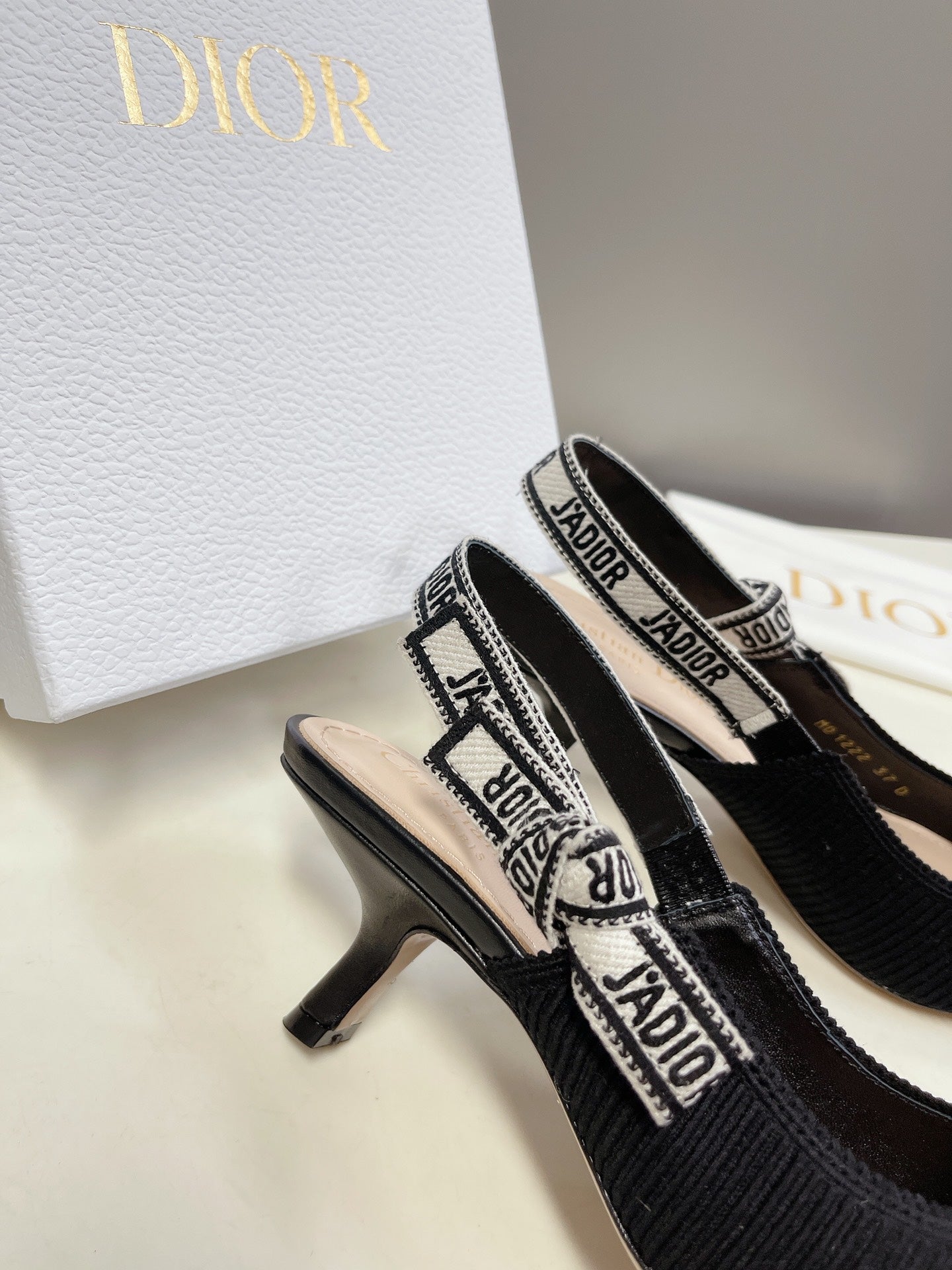 High Quality DIR HIGH HEELS 022
