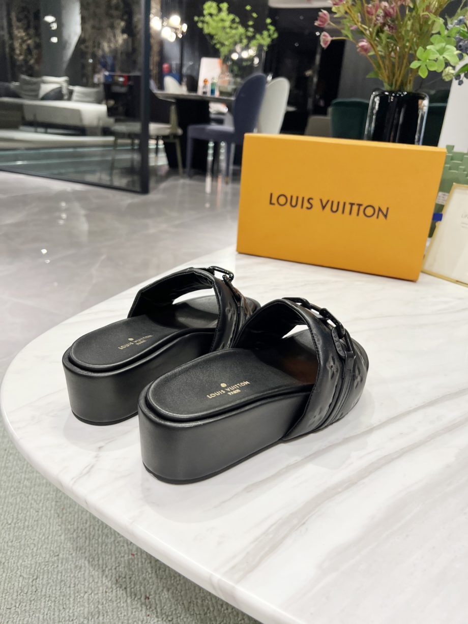 LUV Jumbo Flatform Mule Black For Women LV