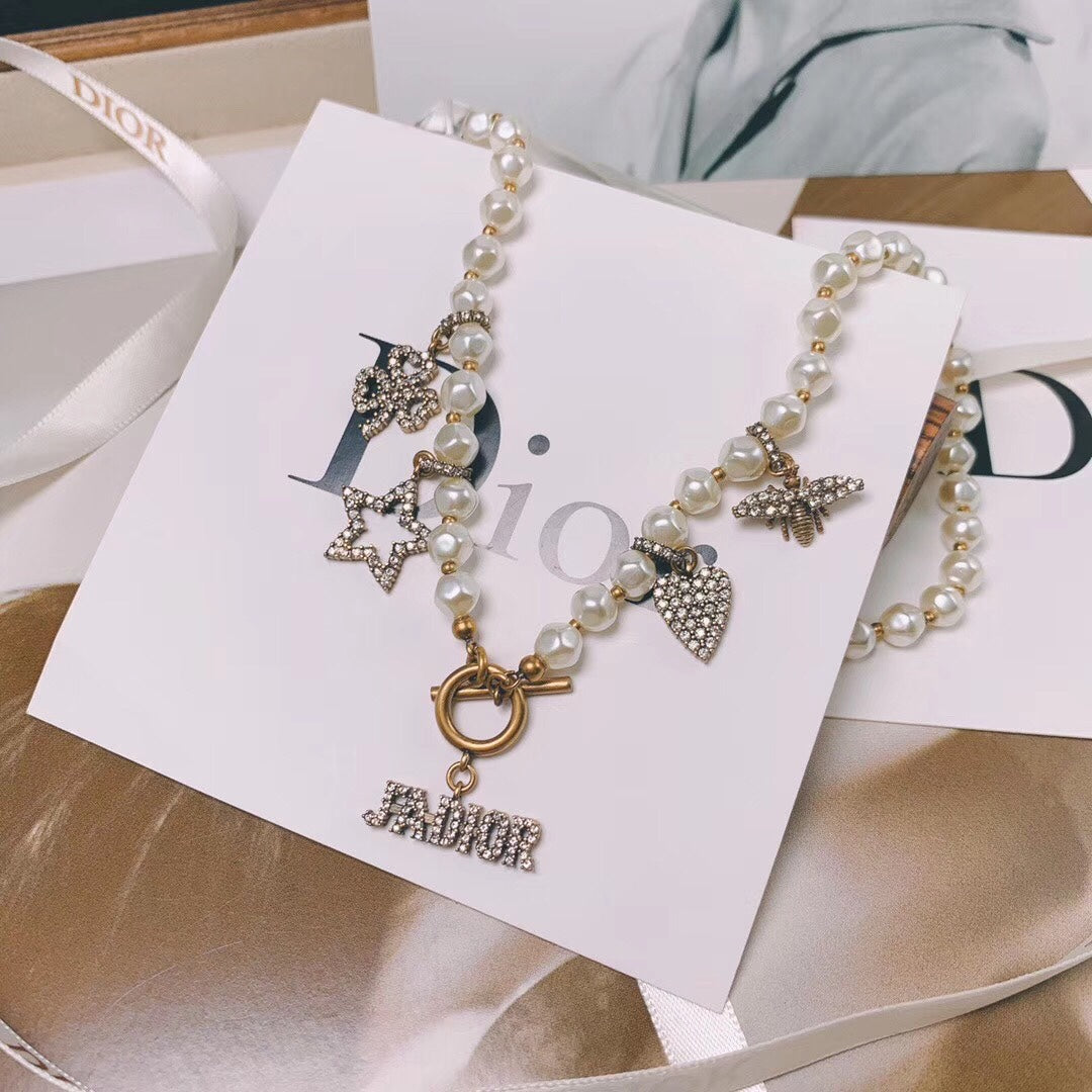 PT - Holiday Necklace DIR011