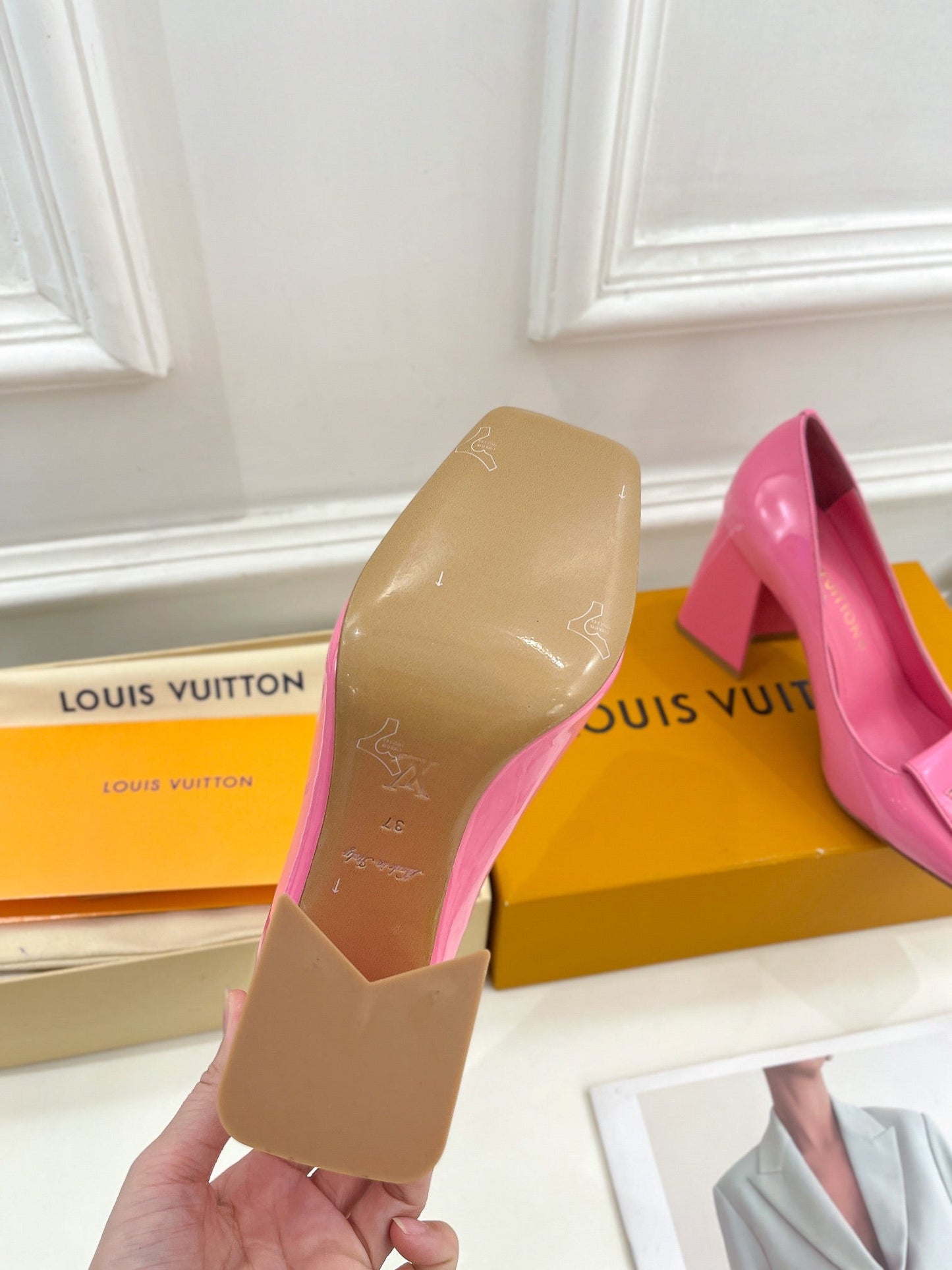 High Quality LUV High Heel Shoes 009