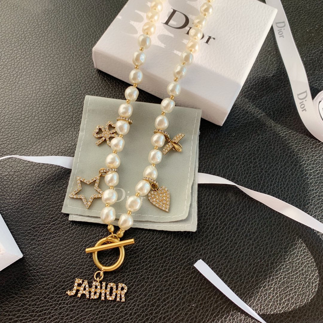 PT - Holiday Necklace DIR011