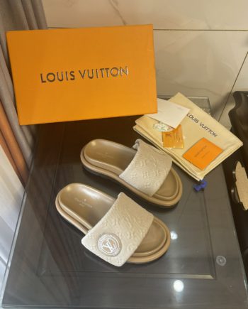 LUV Women's Pool Pillow Comfort Flat Mule Beige For Women LV