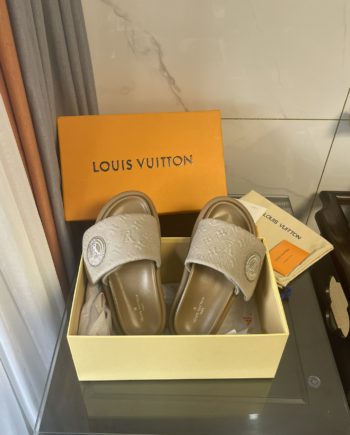LUV Women's Pool Pillow Comfort Flat Mule Beige For Women LV