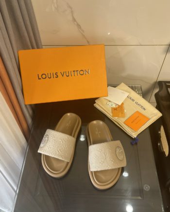 LUV Women's Pool Pillow Comfort Flat Mule Beige For Women LV