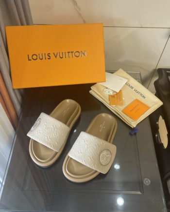 LUV Women's Pool Pillow Comfort Flat Mule Beige For Women LV