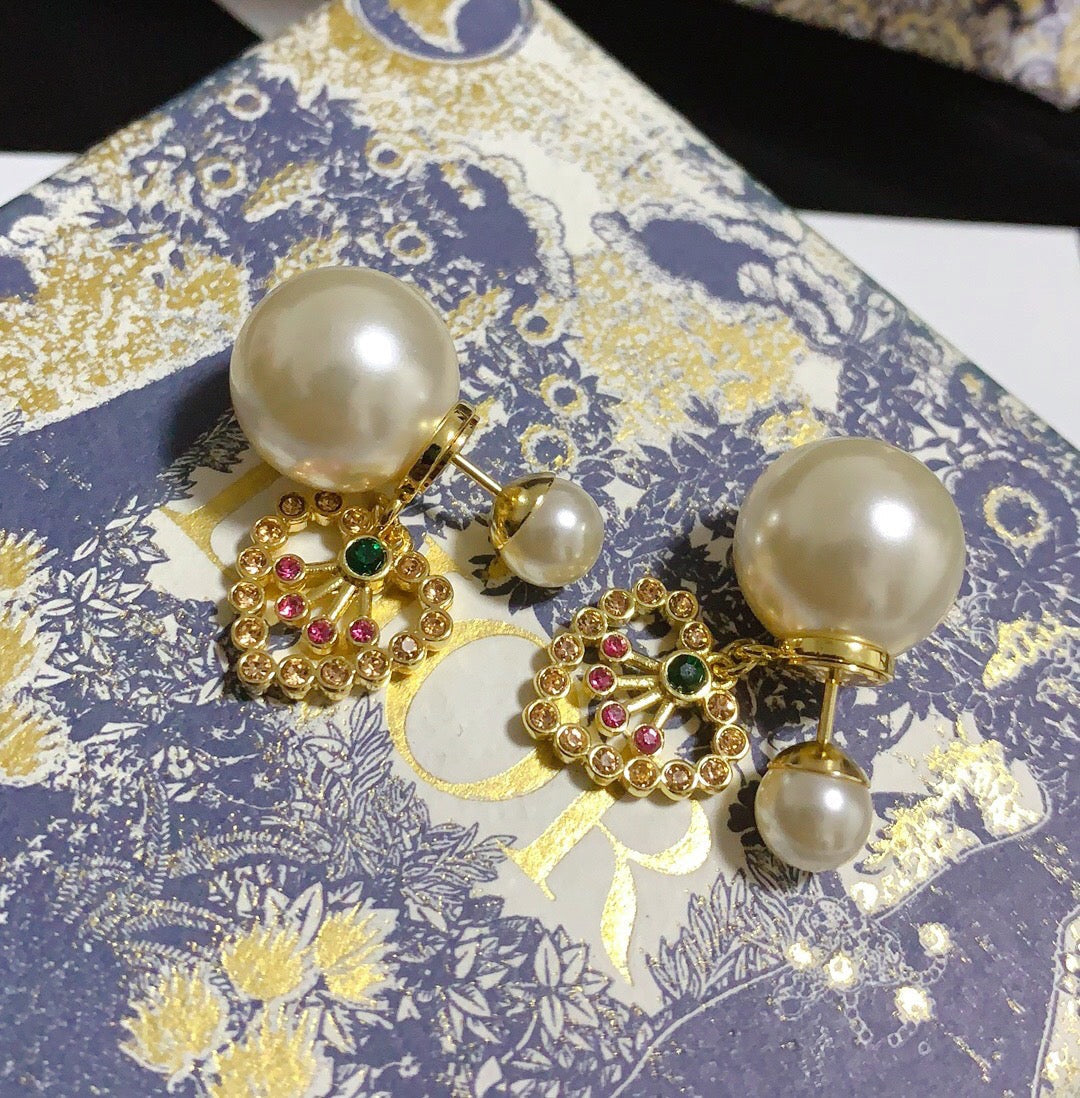High Quality Earring Dir 022