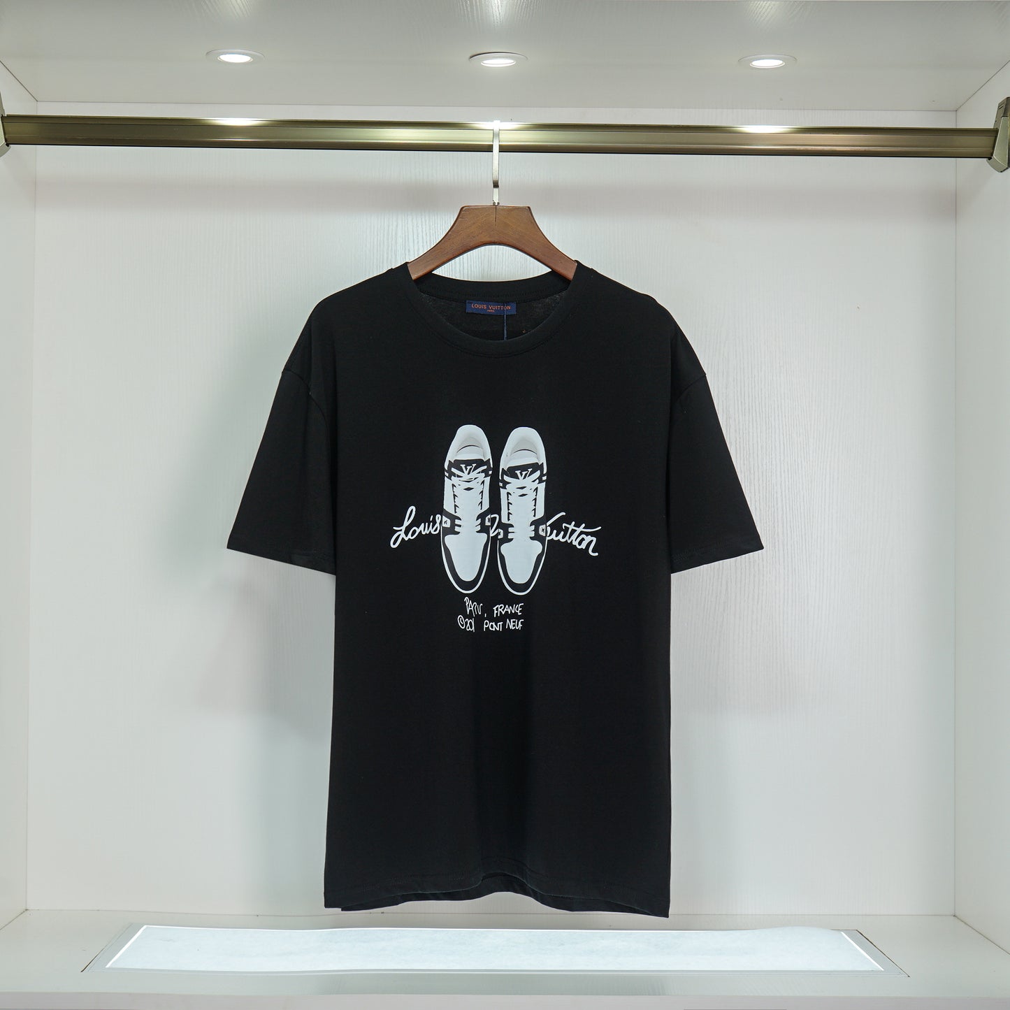Luxury LN T-Shirt 060