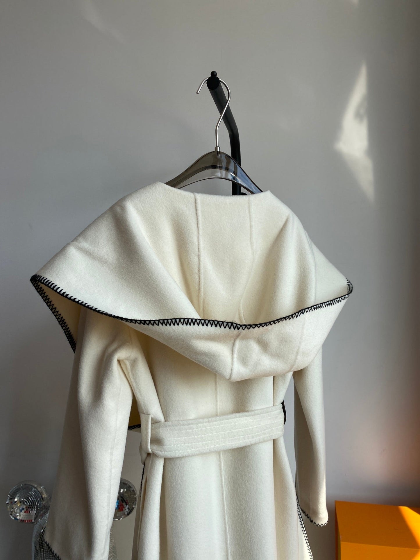 High Quality LUV Wrap Coat 028