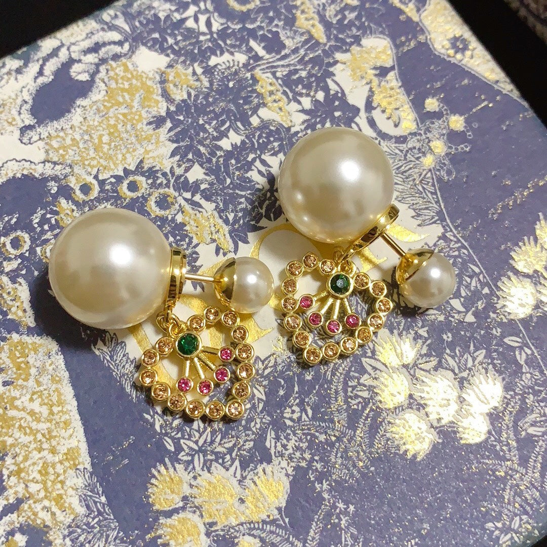 High Quality Earring Dir 022