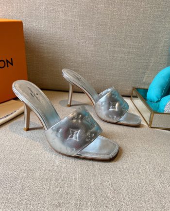 LUV Women's Revival Mule Sliver For Women 1A9Q54