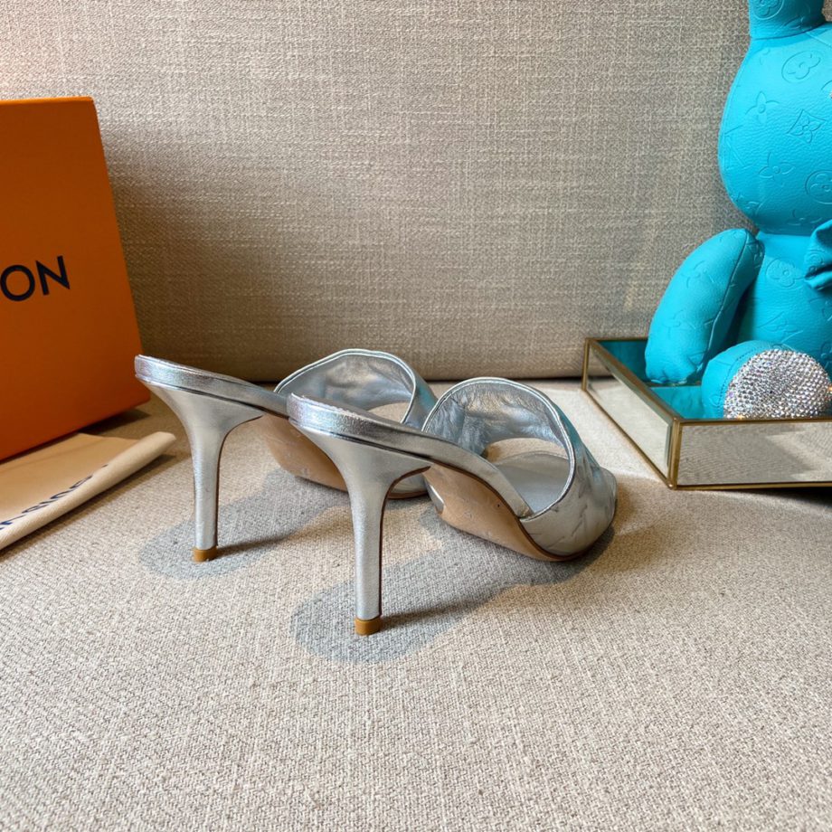 LUV Women's Revival Mule Sliver For Women 1A9Q54
