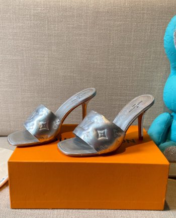 LUV Women's Revival Mule Sliver For Women 1A9Q54